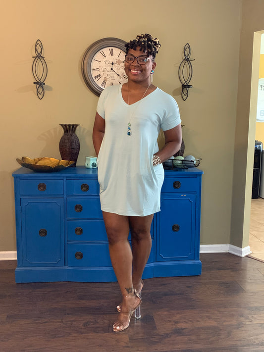 Model wearing size Large height 5'9